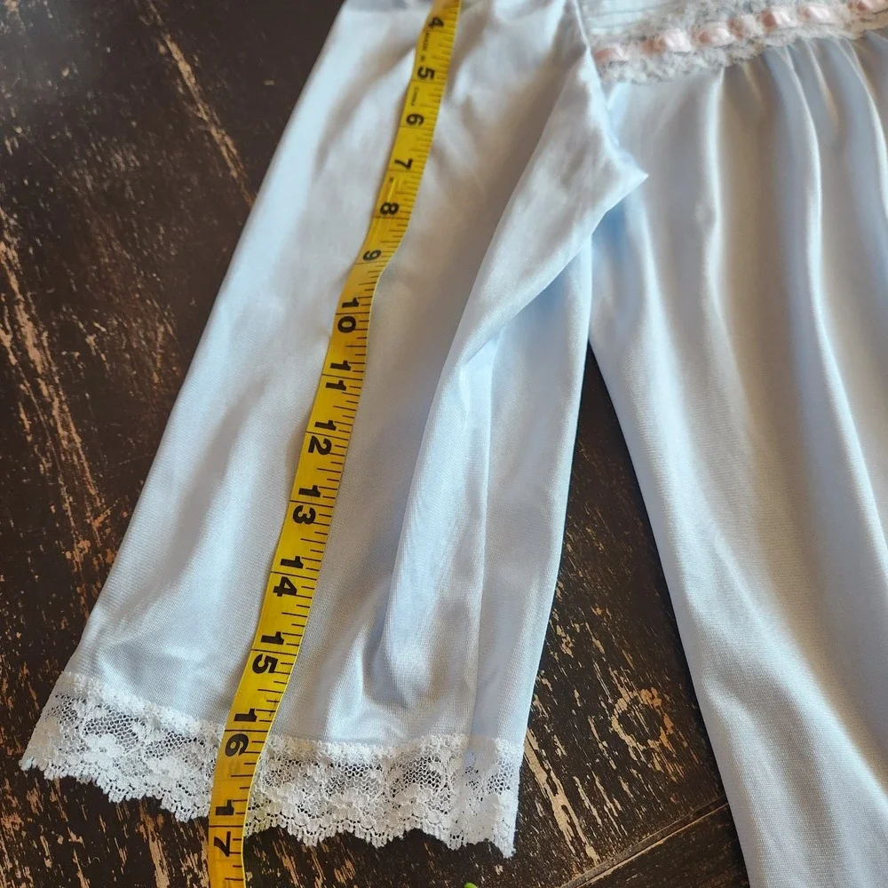 Vintage Vandermere Nightgown Size Small‎ Baby Blue Cottagecore Lace Satin Nylon